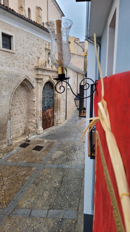 Apartamento Con Balcon En Casco Antiguo De Cuenca เกว็งกา ภายนอก รูปภาพ